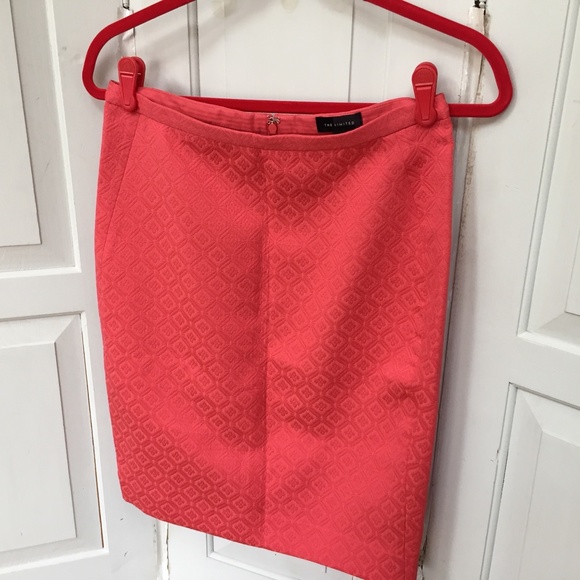 The Limited Pink Pencil Skirt - Picture 10 of 15